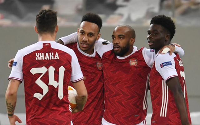 爱游戏下载-转会期欧篮联焦点战；上海海港状态回暖；引发热议；数据趋势出现新变化-爱游戏下载